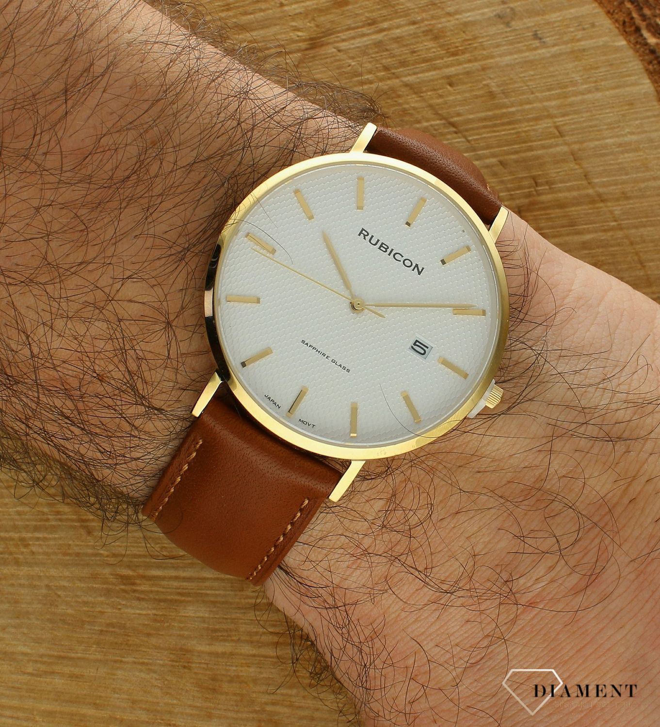 Zegarek męski Rubicon na pasku z szafirowym szkłem RNCE49 ZEGRBN067. Zegarek męski na bransolecie. Zegarek męski Rubicon z indeksami. Zegarek męski biżuteryjny Rubicon. Elegancki zegarek w dla mężczyzny na prezent..jpg